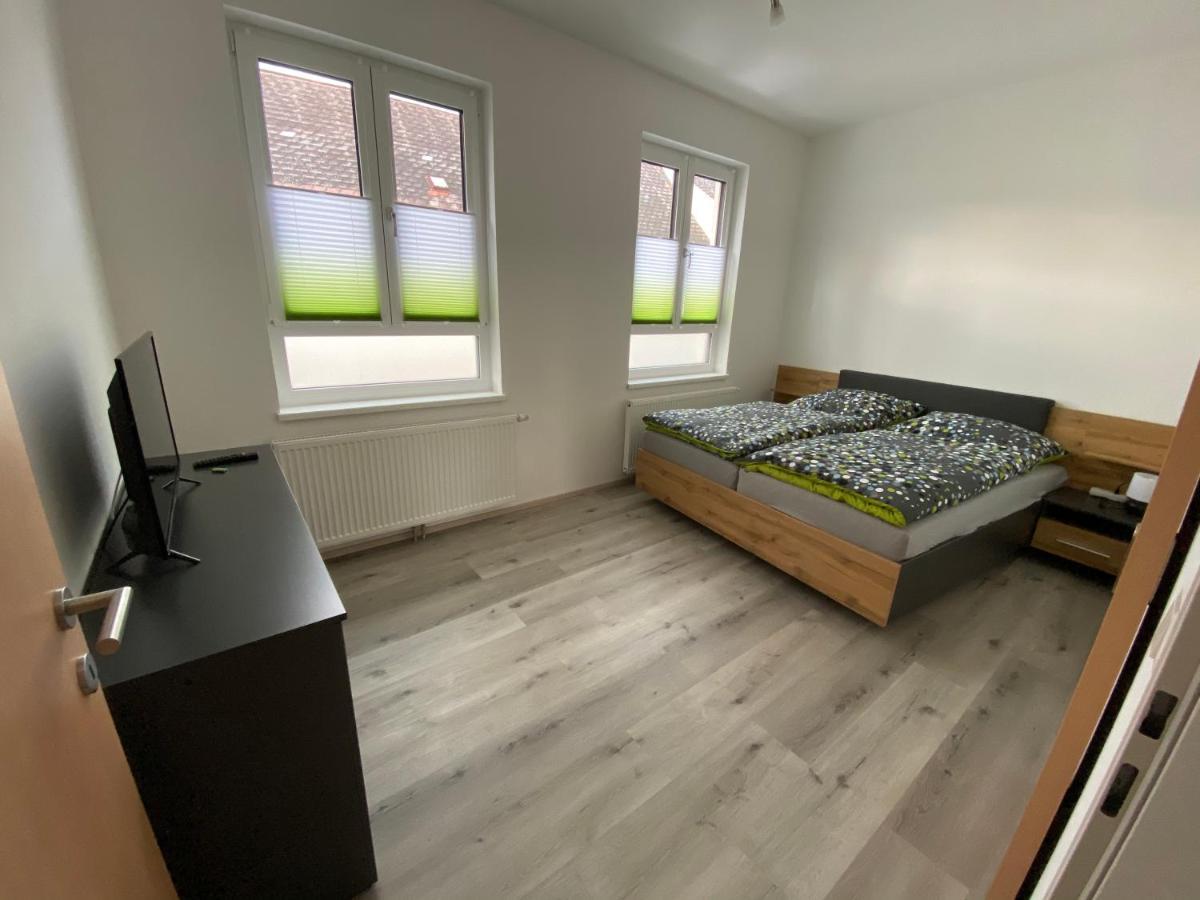 Ferienwohnung 90M² 2-6 Personen Вайдхофен-ан-дер-Тайя Экстерьер фото